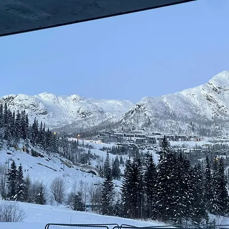 Ski-in & Out Totten Two Bedrooms Apartmán *