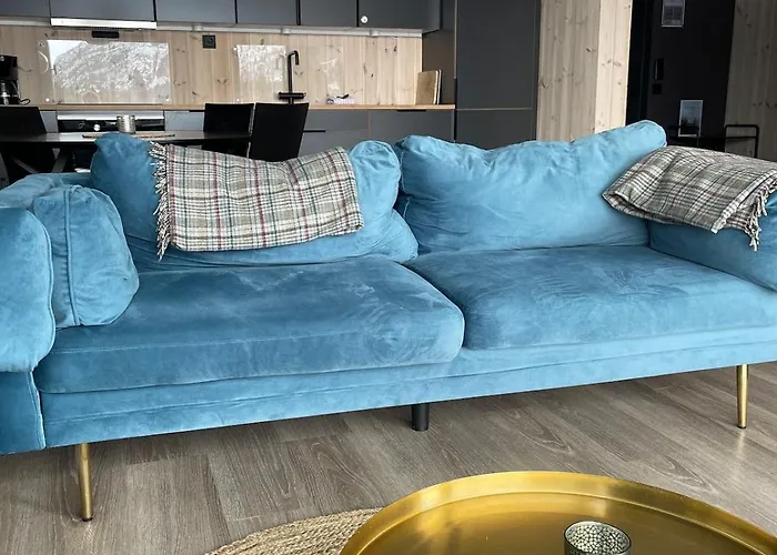 Ski-in & Out Totten Two Bedrooms *